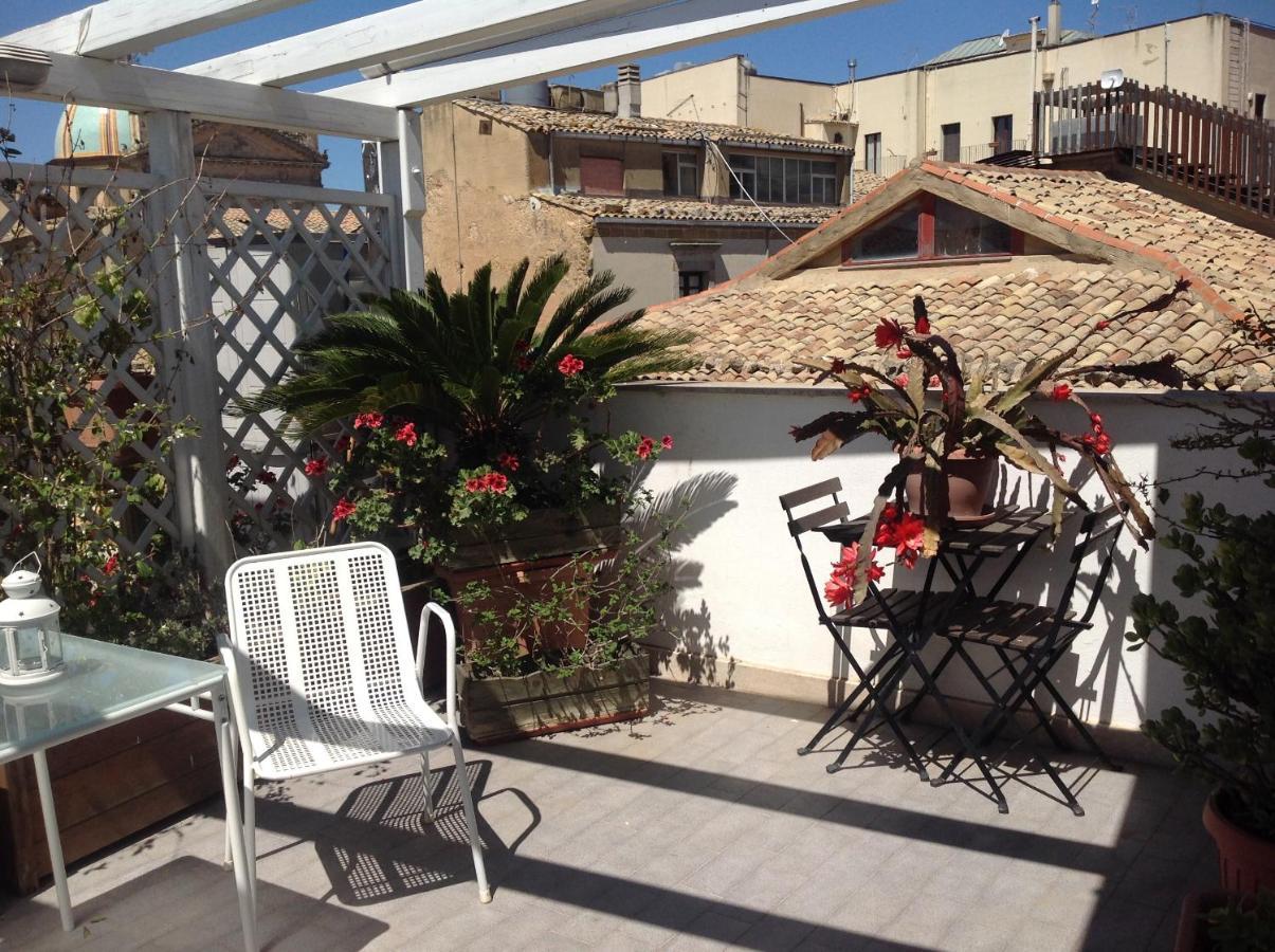 Attico Da Rosa Con Vista Spettacolare A 360 Gradi Apartman Caltagirone Kültér fotó