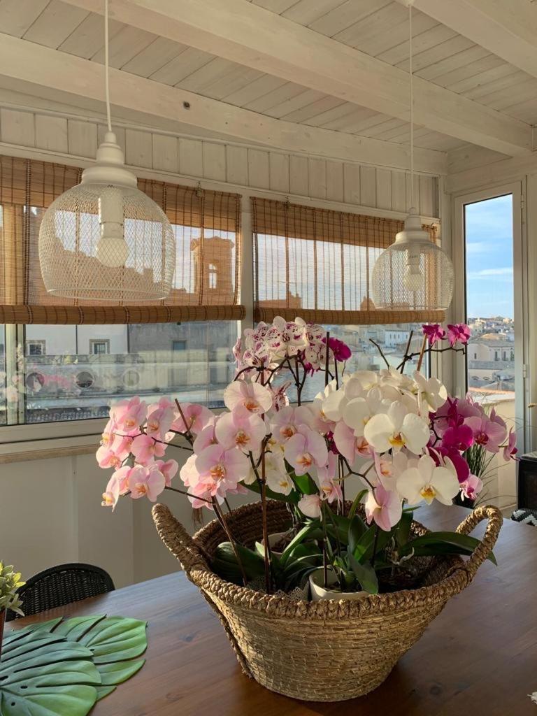 Attico Da Rosa Con Vista Spettacolare A 360 Gradi Apartman Caltagirone Kültér fotó